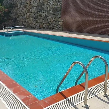 Muzuri Kargicak (Alanya)