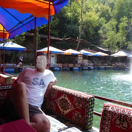 Muzuri Case de vacanță